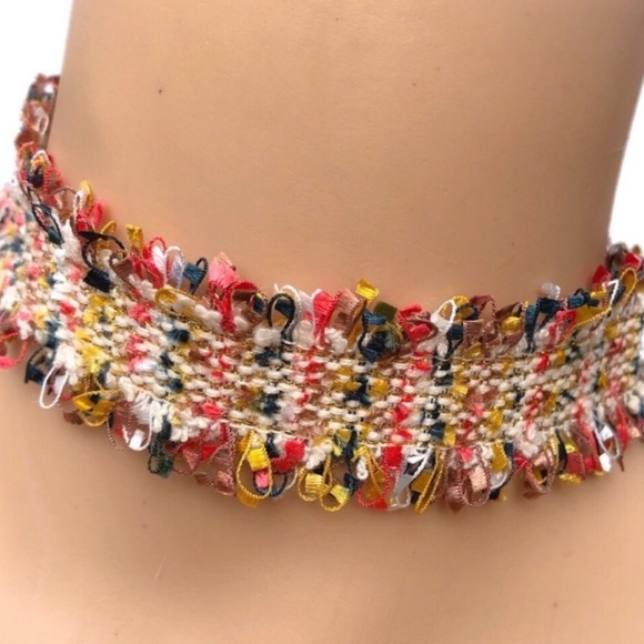 Taylor Fuzzy fabric Choker fiesta multicolor - Picture 2 of 6